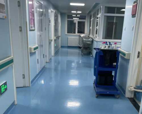 国内代怀孕套餐,广州三代试管包生儿子多少钱？附助孕费用一览！